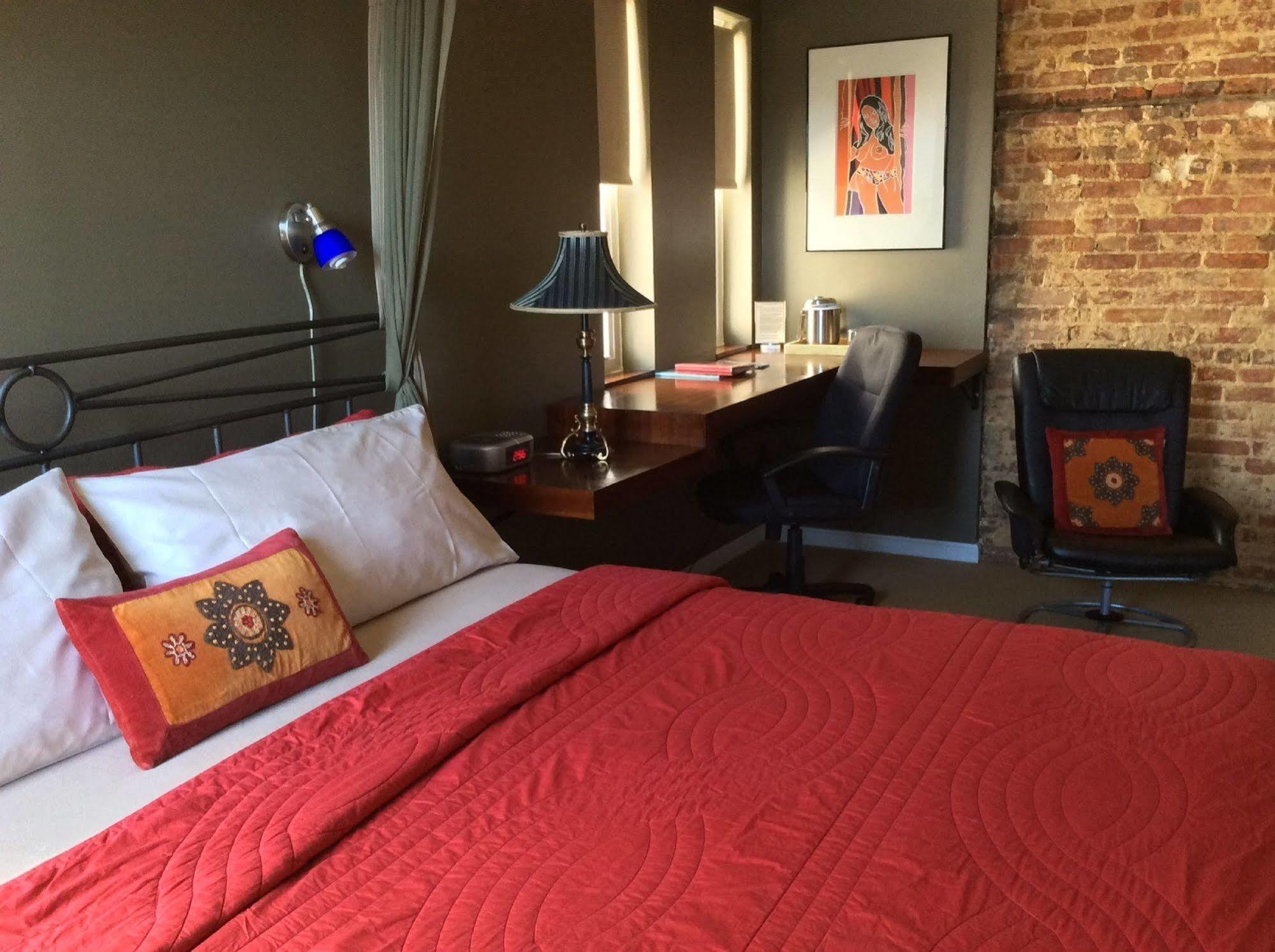 Inn At 2920 Baltimore Extérieur photo