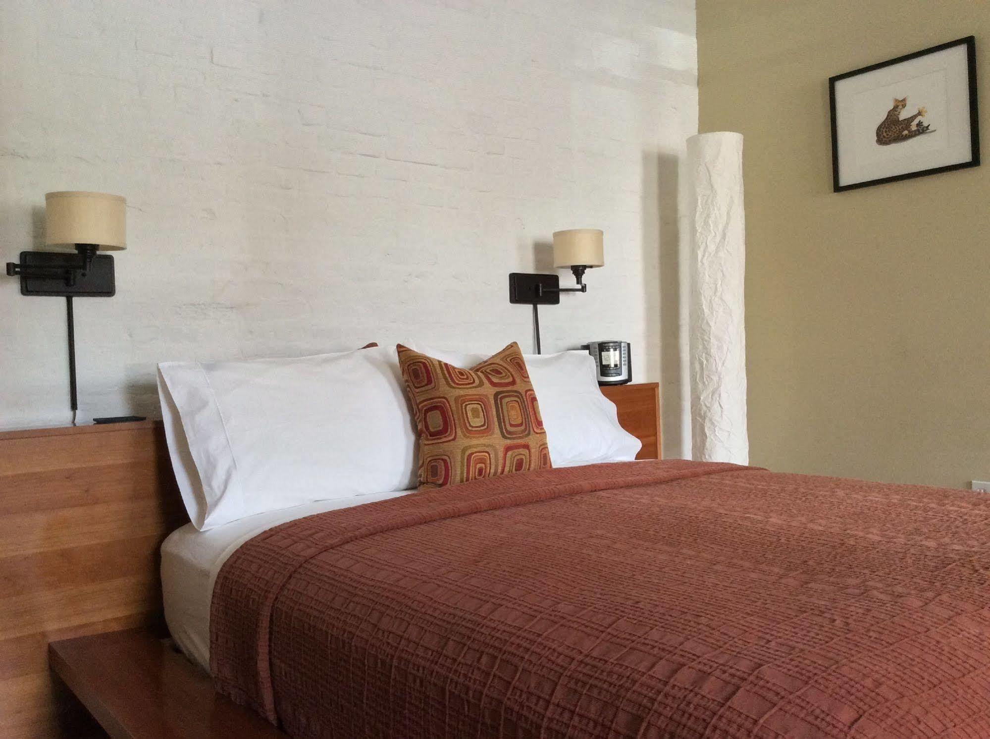 Inn At 2920 Baltimore Extérieur photo